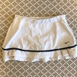 White Nike tennis skirt